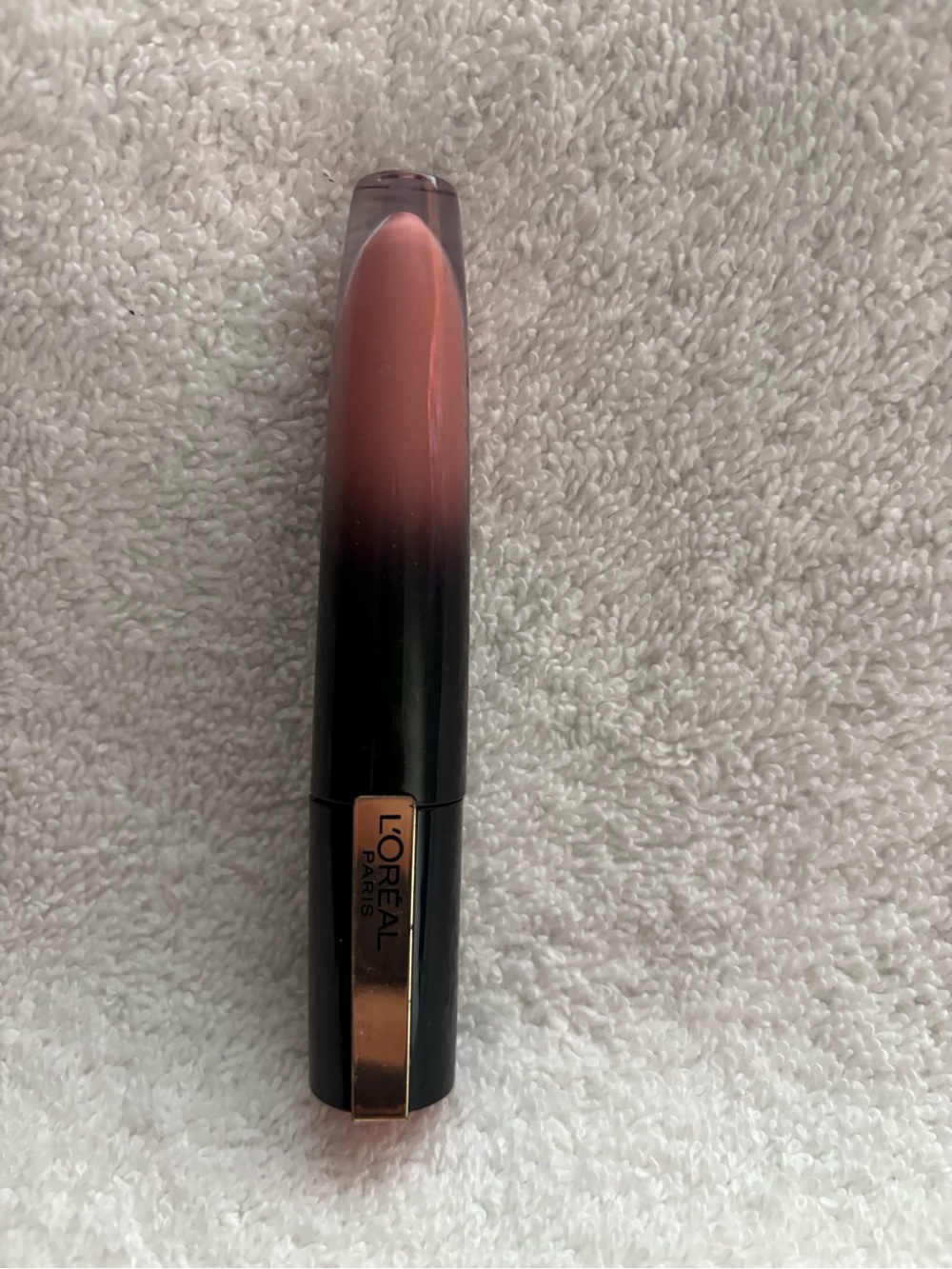 New L’Oréal Paris shade 305 be captivating lipstick